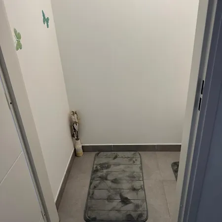 Apartment Beau T2 Arlesien Arles