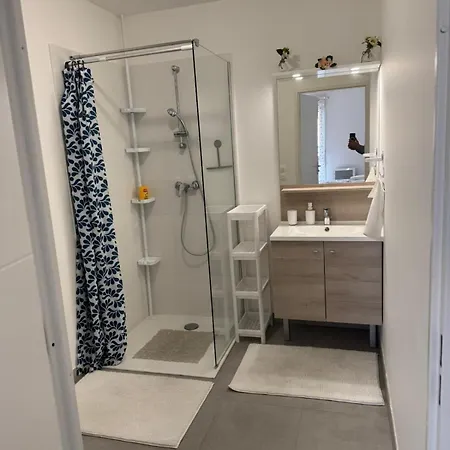 Apartment Beau T2 Arlesien Arles